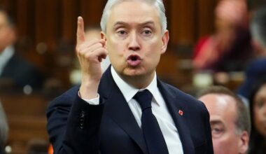 Finance minister stands his ground as budget watchdog predicts higher deficits