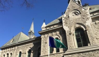 'Cozy relationship' or business as usual? Firm's emails to mayor's office become election fodder