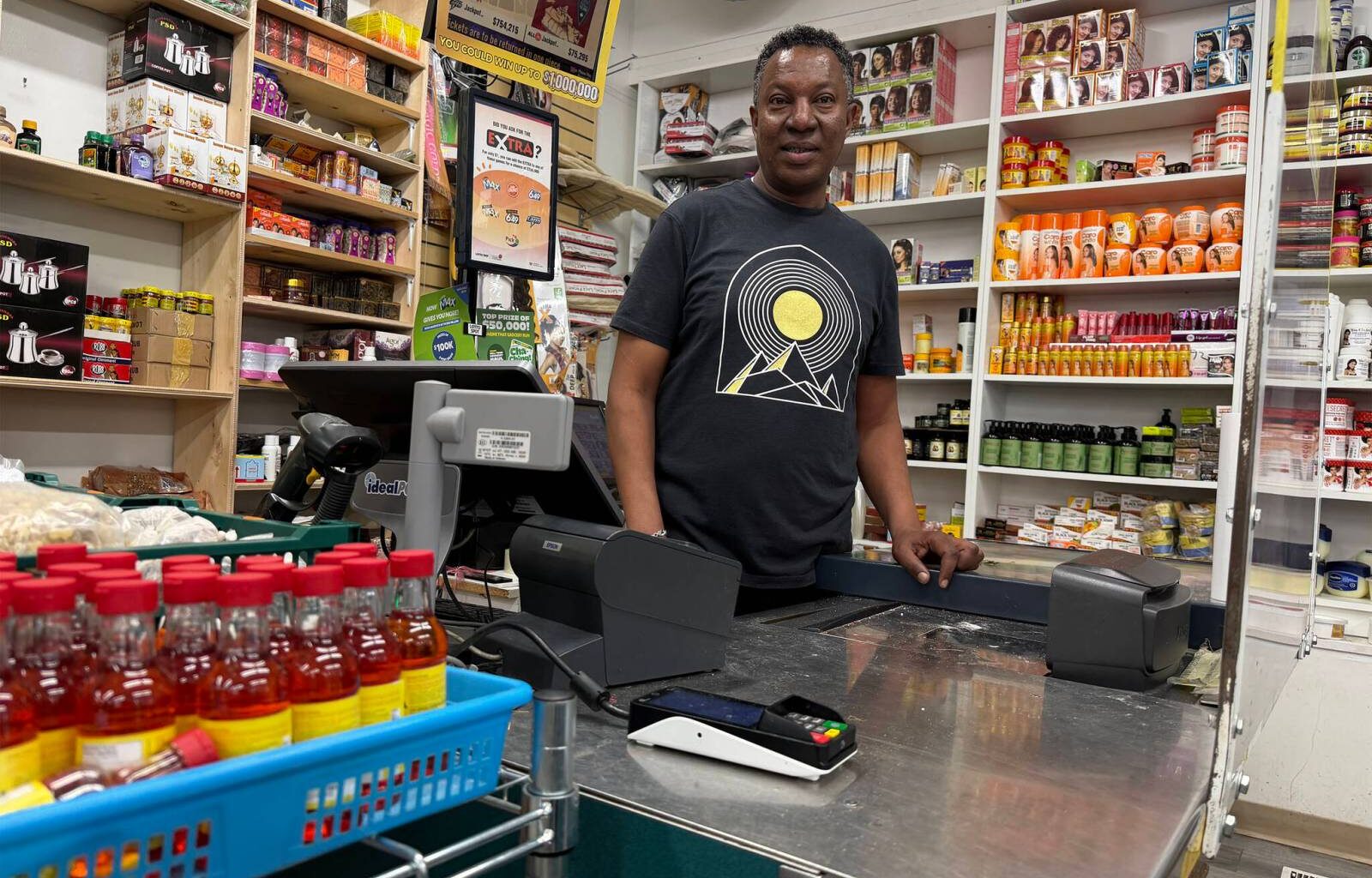 Federal help to buy groceries hailed by some, but not nearly enough for others – Winnipeg Free Press