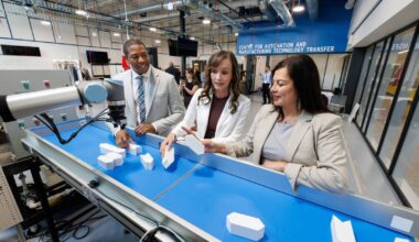 Governments launch program for tariff-impacted workers – Winnipeg Free Press
