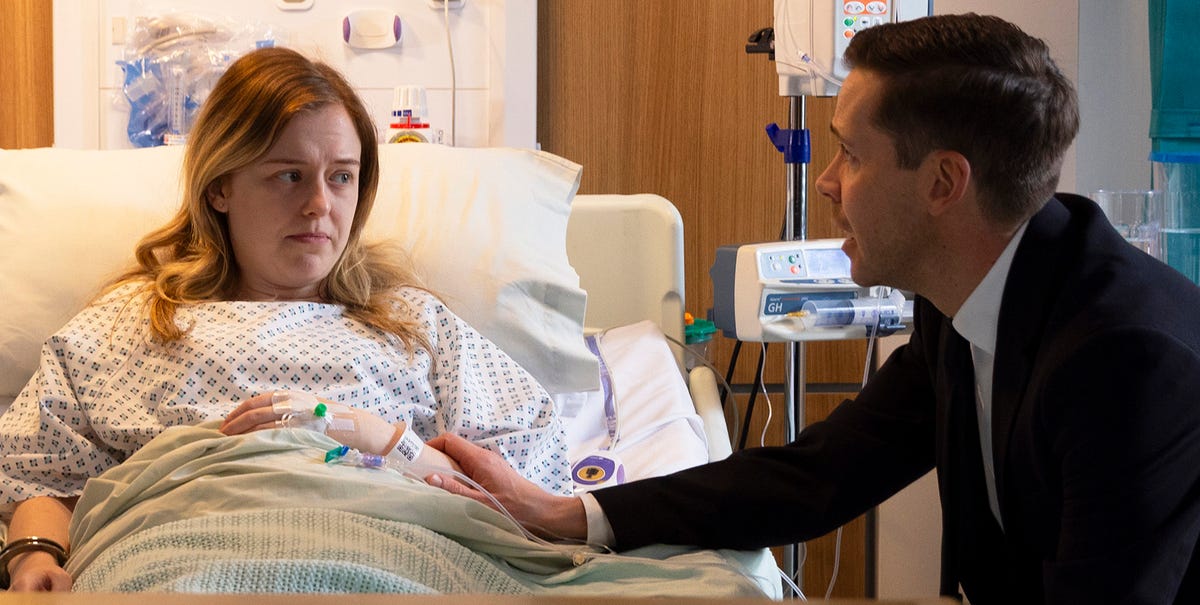 Coronation Street first look as Summer's news leaves Todd utterly shaken