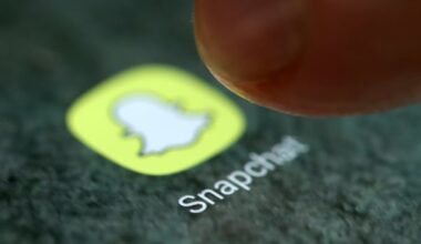 Manitoba man, 36, charged with luring Ohio child on Snapchat: Winnipeg police