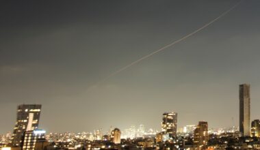 Israel and Iran trade strikes, threatening to drag region back to full-scale war – Winnipeg Free Press