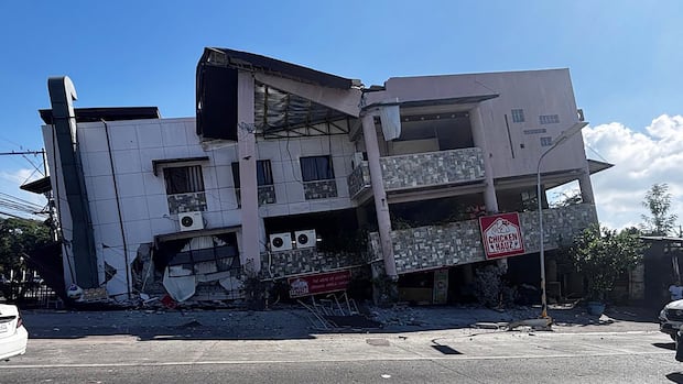 Philippines earthquake leads to landslides, raising death toll to at least 32