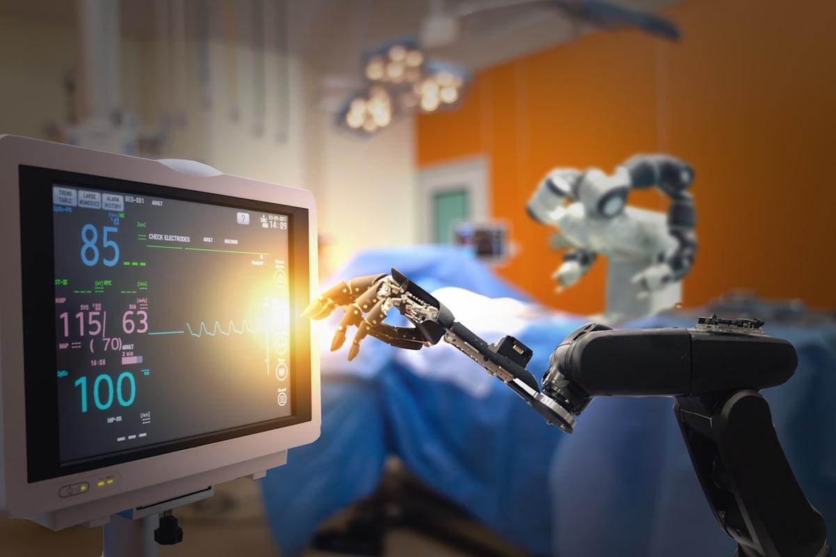 Can Medtronic Finally Challenge Intuitive Surgical's Robotic Surgical Systems Dominance?