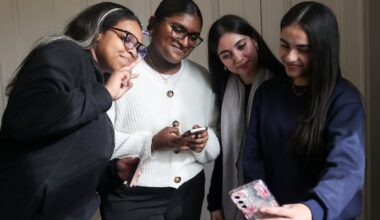 Ottawa moves to restrict social media for kids under 16