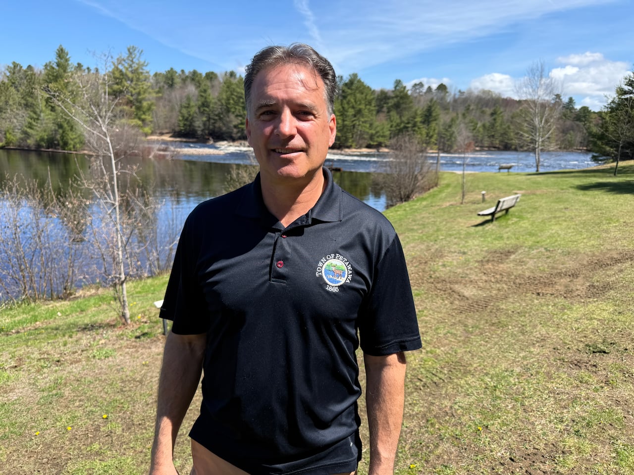 Petawawa Mayor Gary Serviss