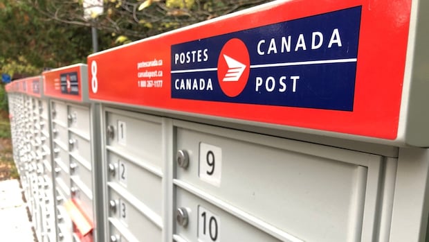 Canada Post announces 485,000 more addresses to lose home delivery