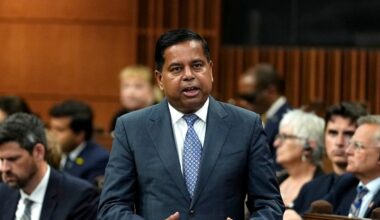 Ottawa supporting investigation into killing of Toronto police officer, minister says