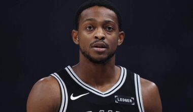 Spurs' De'Aaron Fox Roasted by WNBA Announcers After Blunders