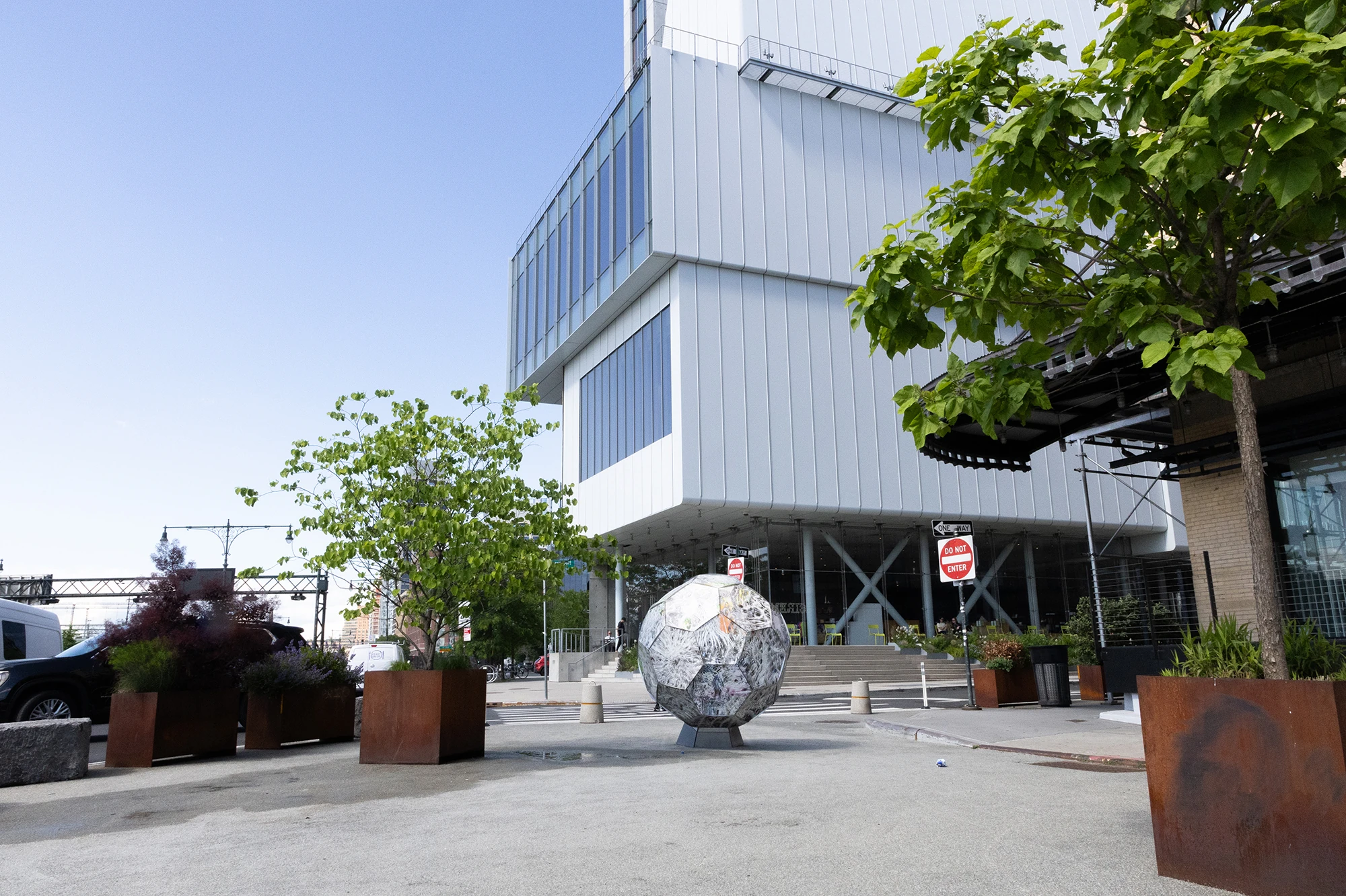 Leo Castaneda sculpture at Gansevoort Landing near the Whitney.