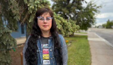 Lack of communication about school shooting threat upsets parents in northern Alberta town