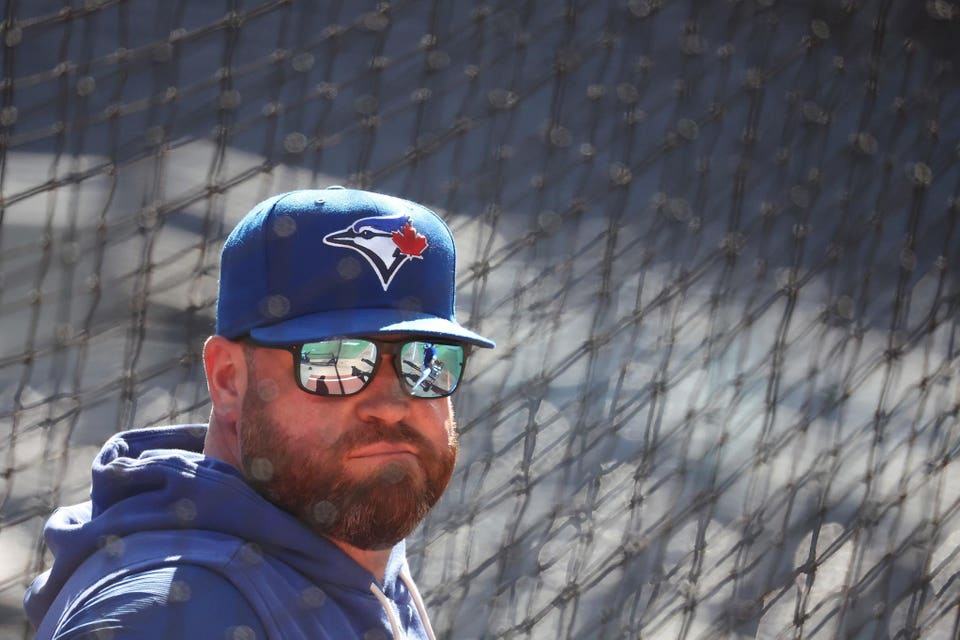 Toronto Blue Jays play the Philadelphia Phillies
