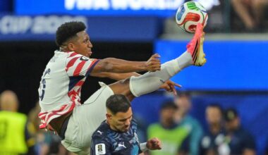One Extraordinary Photo: U.S’ Alex Freeman leap over Paraguay – Winnipeg Free Press