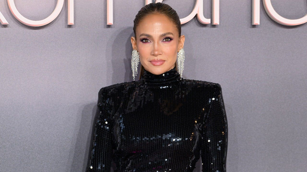 Jennifer Lopez makes NSFW confession about 'True Romance' cast members