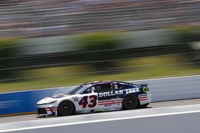 Erik Jones, Legacy Motor Club