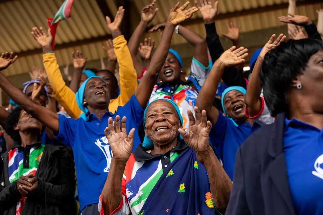 Rossina Mathye, 84, one of the first Vakhegula Vakhegula – (Grandmothers Grandmothers) players