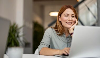 10 Must-Have Career Attitudes To Land The Right Job And Enjoy Success