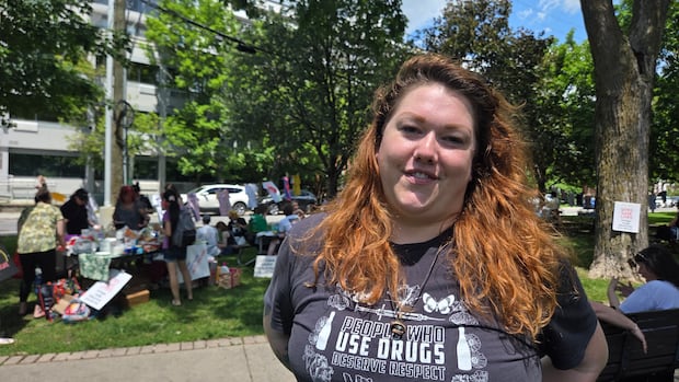 Supervised drug sites have closed, so this group is teaching Ottawans to use naloxone