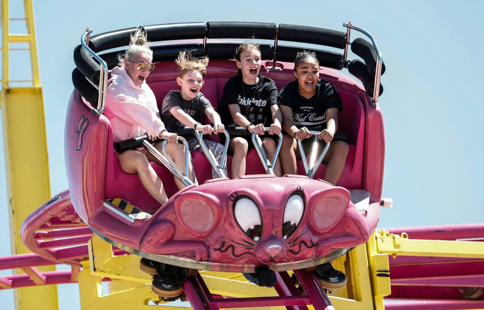Red River Ex welcomes blue skies – Winnipeg Free Press