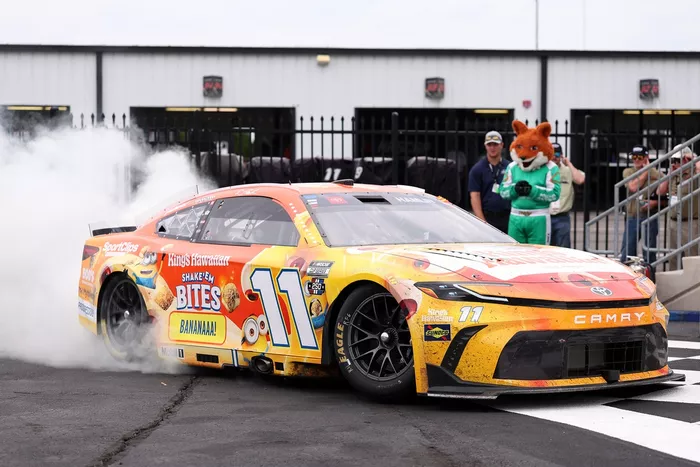Denny Hamlin, Joe Gibbs Racing