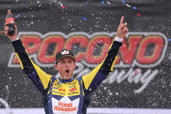 Denny Hamlin, Joe Gibbs Racing
