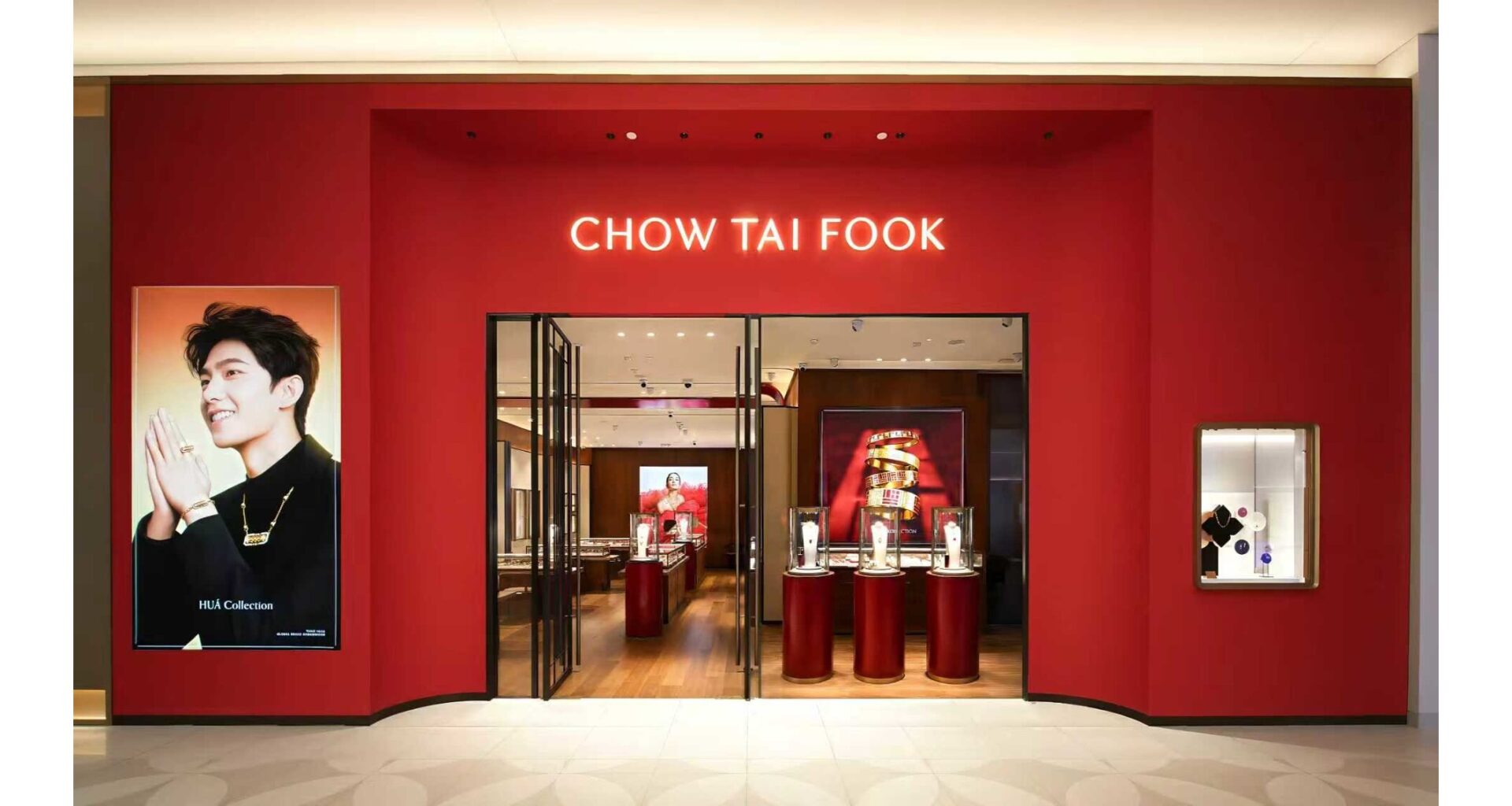 Chow Tai Fook Unveils Newly Designed Boutique in Canada at Oakridge Park, Vancouver
