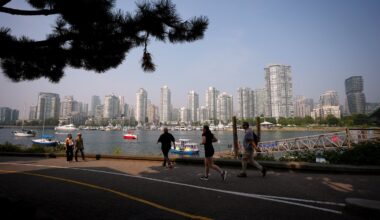 Metro Vancouver and its union go to mediation just as members take strike action | NanaimoNewsNOW