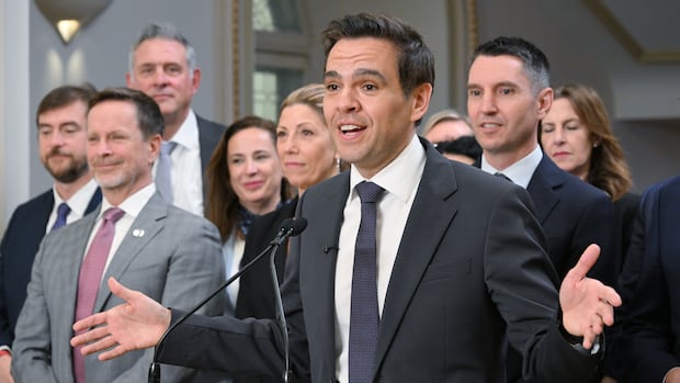 Quebec Liberals to unveil their plan to protect the French language