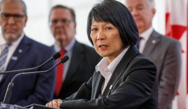 Mayor says city not being told about Billy Bishop plans, port authority asked her to sign NDA
