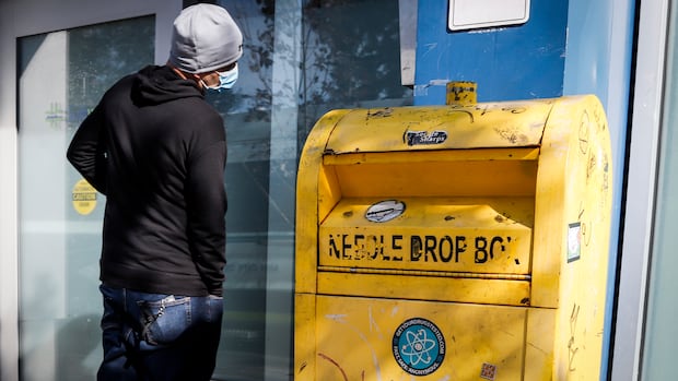 Alberta judge dismisses bid to stall closure of supervised drug sites