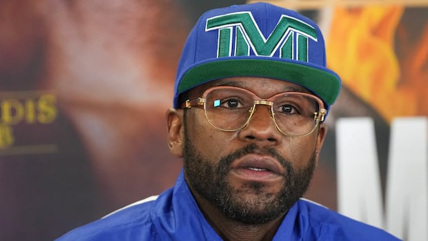 Floyd Mayweather faces felony charges in Las Vegas