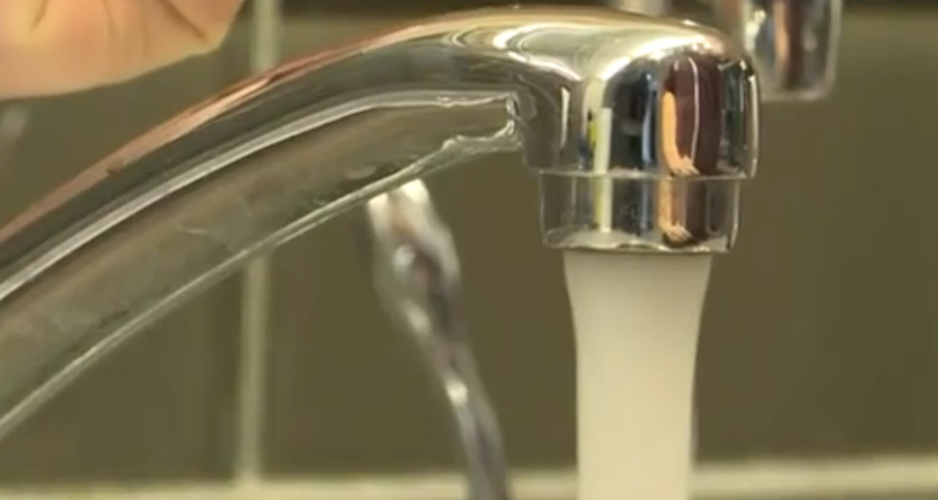 Ottawa unveils new bill to ensure clean drinking water for First Nations