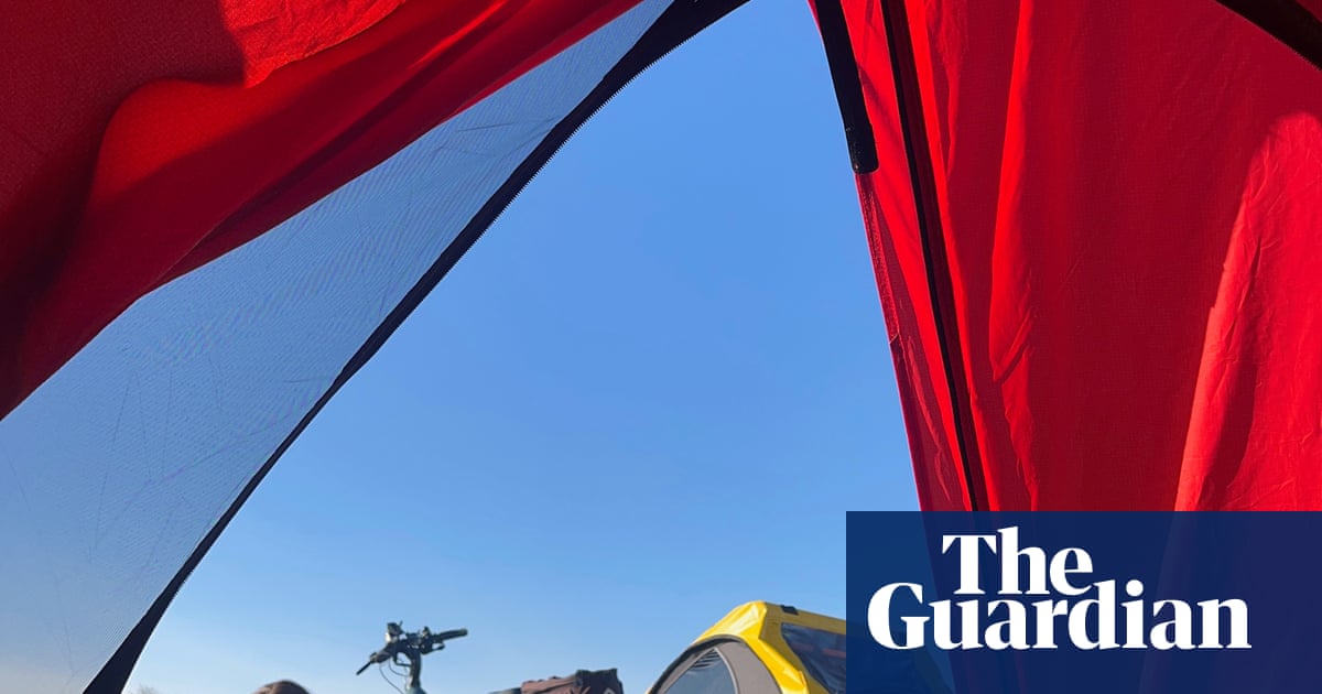Cycling in the tracks of Britain’s camping pioneers from Oxford to Surrey | Camping holidays