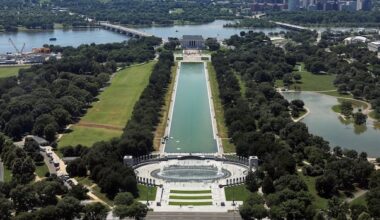 Trump spent $14M US to make reflecting pool look blue. Now the water is green