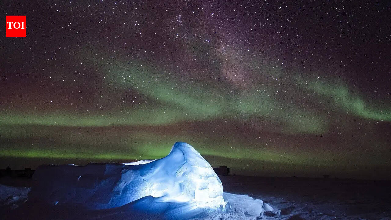 Scientists turned Antarctic radio waves into music, and these strange sounds are now becoming nine albums |