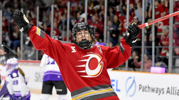 Charge's Rebecca Leslie wins PWHL community award