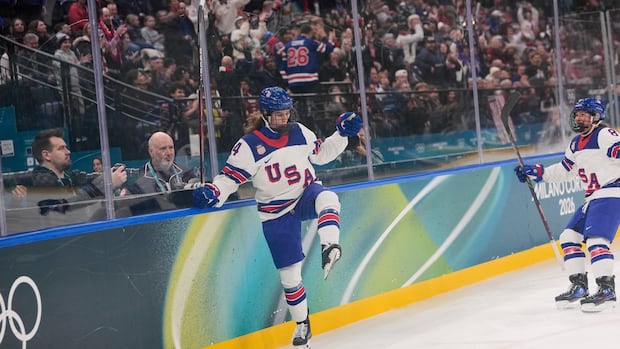 Vancouver Goldeneyes select Caroline Harvey 1st overall in the 2026 PWHL draft