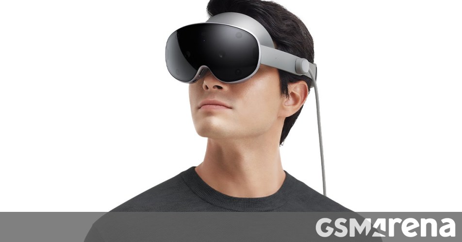 Samsung starts taking pre-orders for the Galaxy XR in the UK, multiple deals available