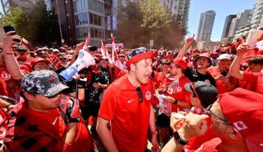 Canada vs. Qatar live: Fans turn B.C. Place Vancouver into a sea of red ahead of World Cup match