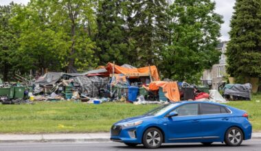 Notre-Dame encampment will stay through world cycling championships, Montreal mayor says