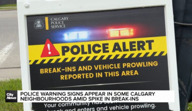 Police warning signs appear in some Calgary neighbourhoods amid spike in break-ins
