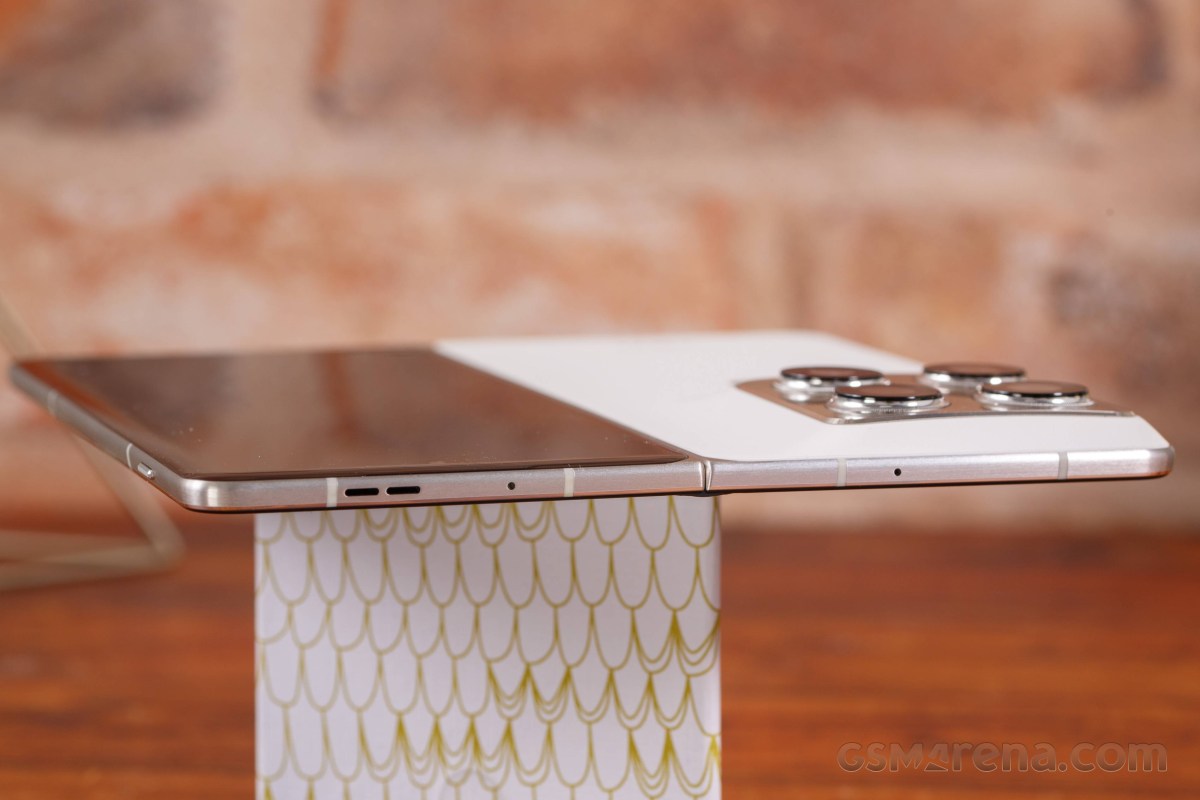 Motorola Razr Fold in for review