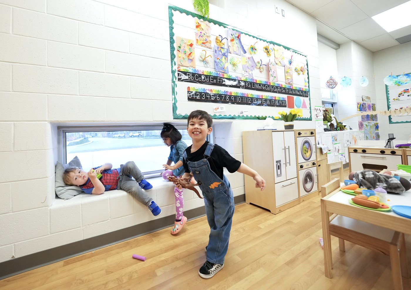 Ottawa adding $5.4B for child care; provinces, advocates had warned progress at risk