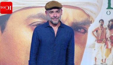 Paul Blackthorne: 'I was happy to point a finger at the British Raj'; recalls Aamir Khan's commitment on Lagaan | Hindi Movie News