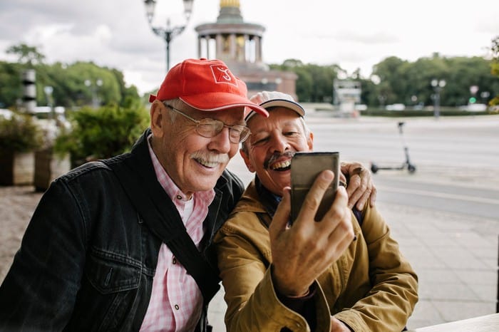 Close to retirement? 4 ASX shares for decades of income