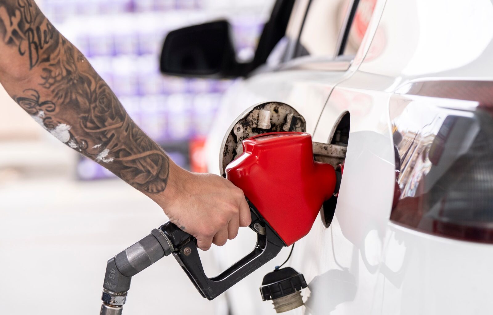Energy prices expected to push inflation higher for May, economists say – Winnipeg Free Press