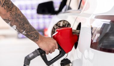 Energy prices expected to push inflation higher for May, economists say – Winnipeg Free Press