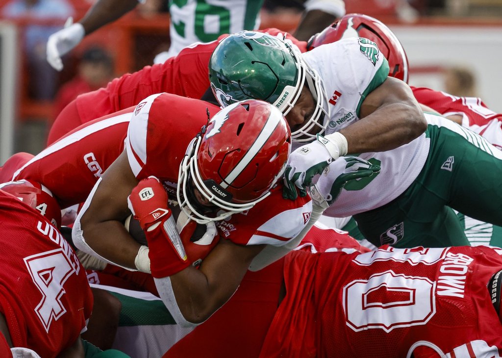 Roughriders fend off Stampeders’ comeback and stiff wind at McMahon for 40-37 OT win – Brandon Sun