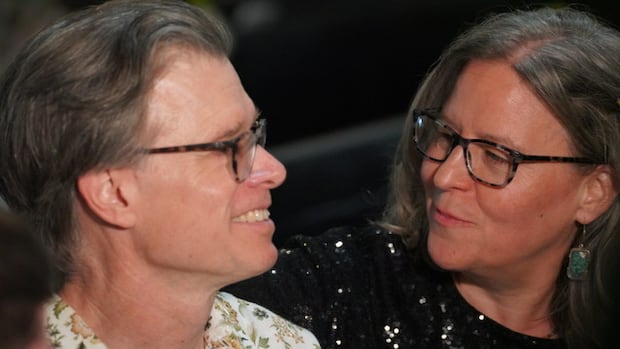 Winnipeg church celebrates 100 years of weddings with vow renewal ceremony